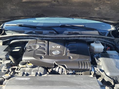 Used 2020 Nissan Armada SL w/ Premium Package image 18