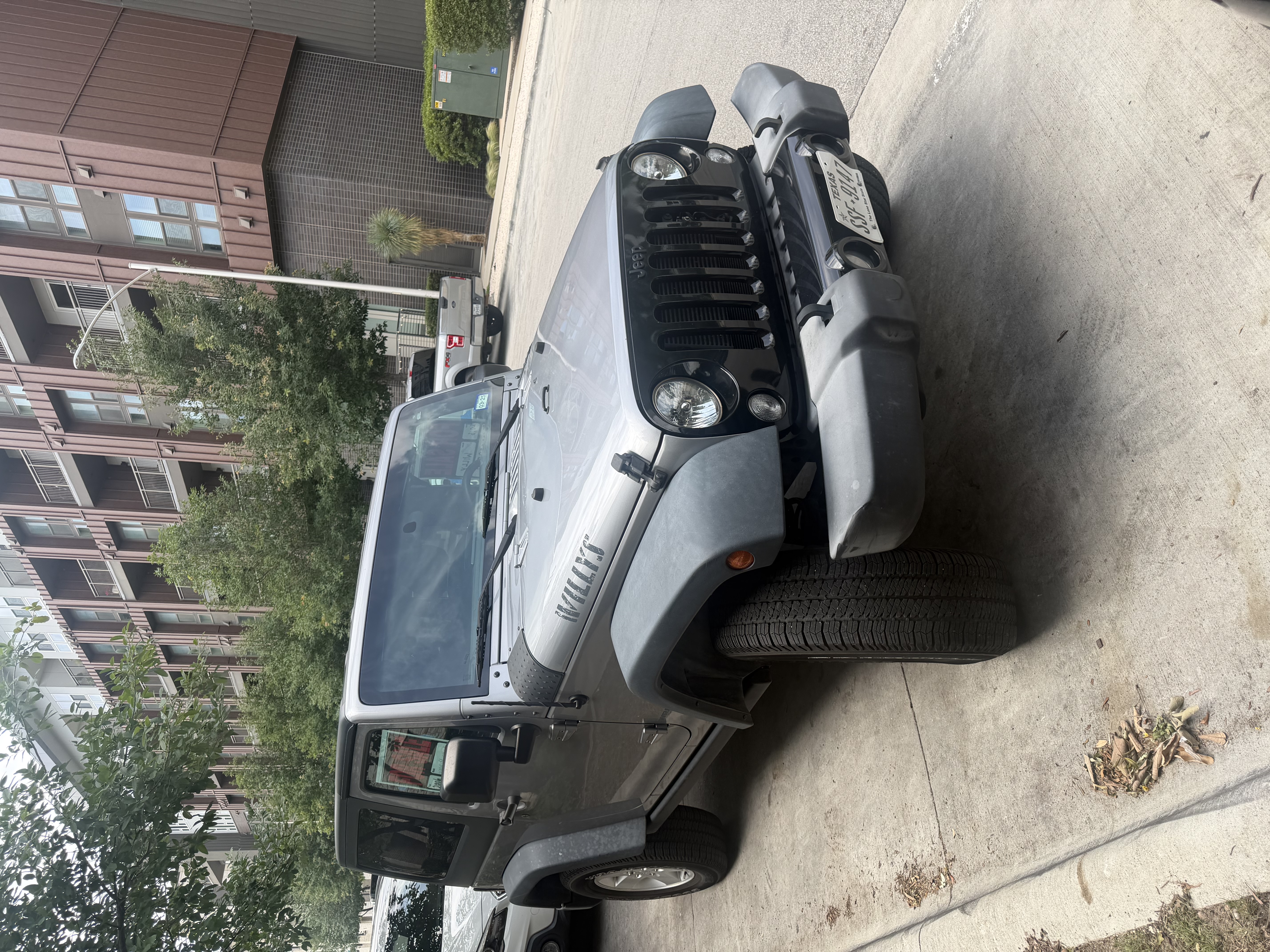 Used 2016 Jeep Wrangler Sport AWD/4WD image 9