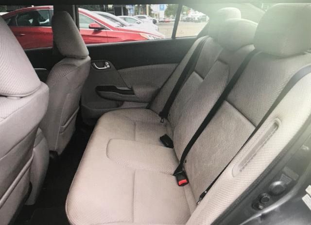 Used 2013 Honda Civic Hybrid Sedan image 9