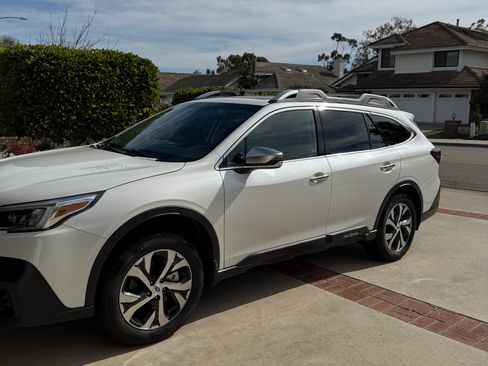 Used 2020 Subaru Outback Touring w/ Tech Package 2 image 1