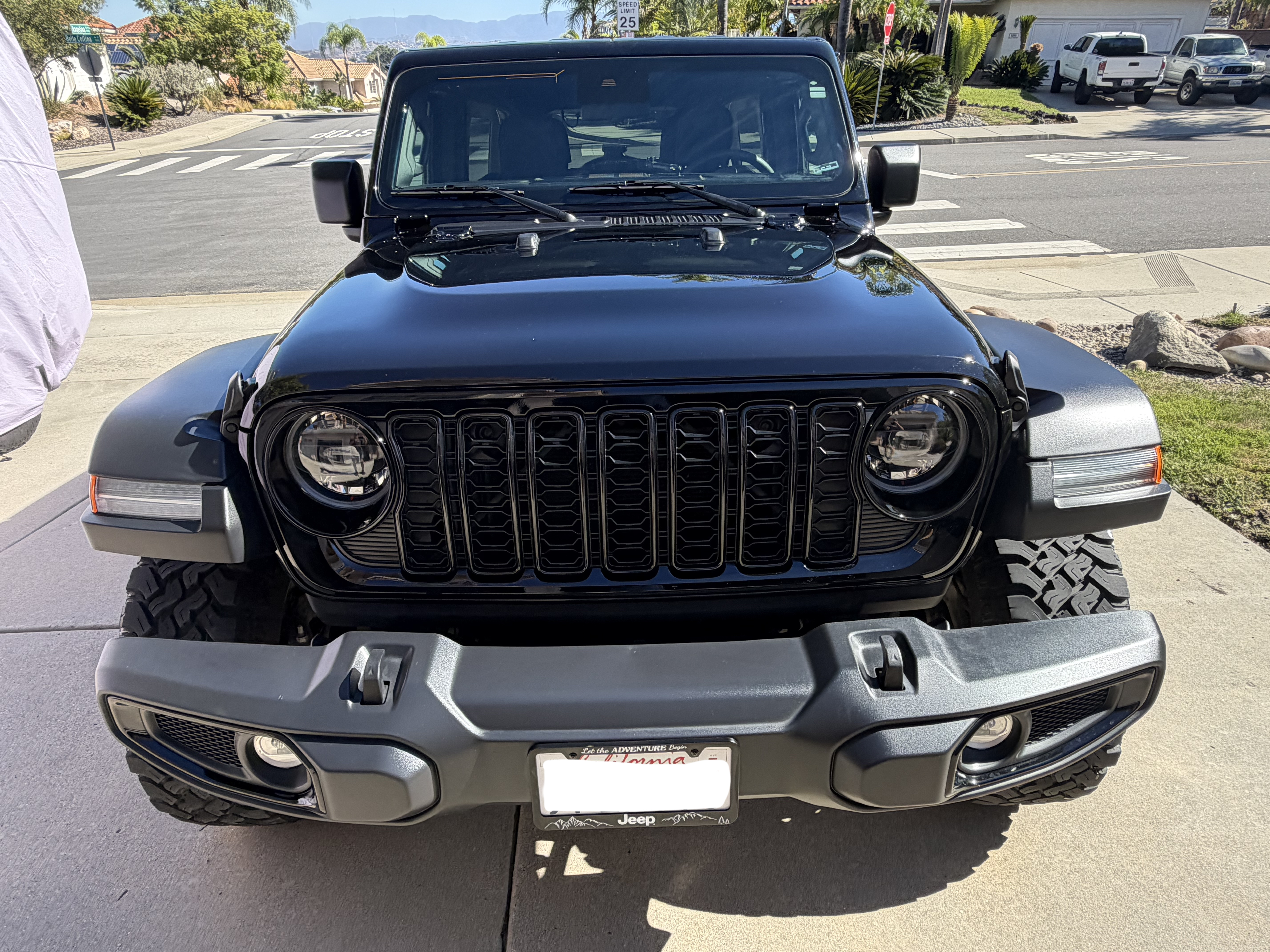 Used 2024 Jeep Wrangler Unlimited Sport AWD/4WD image 8