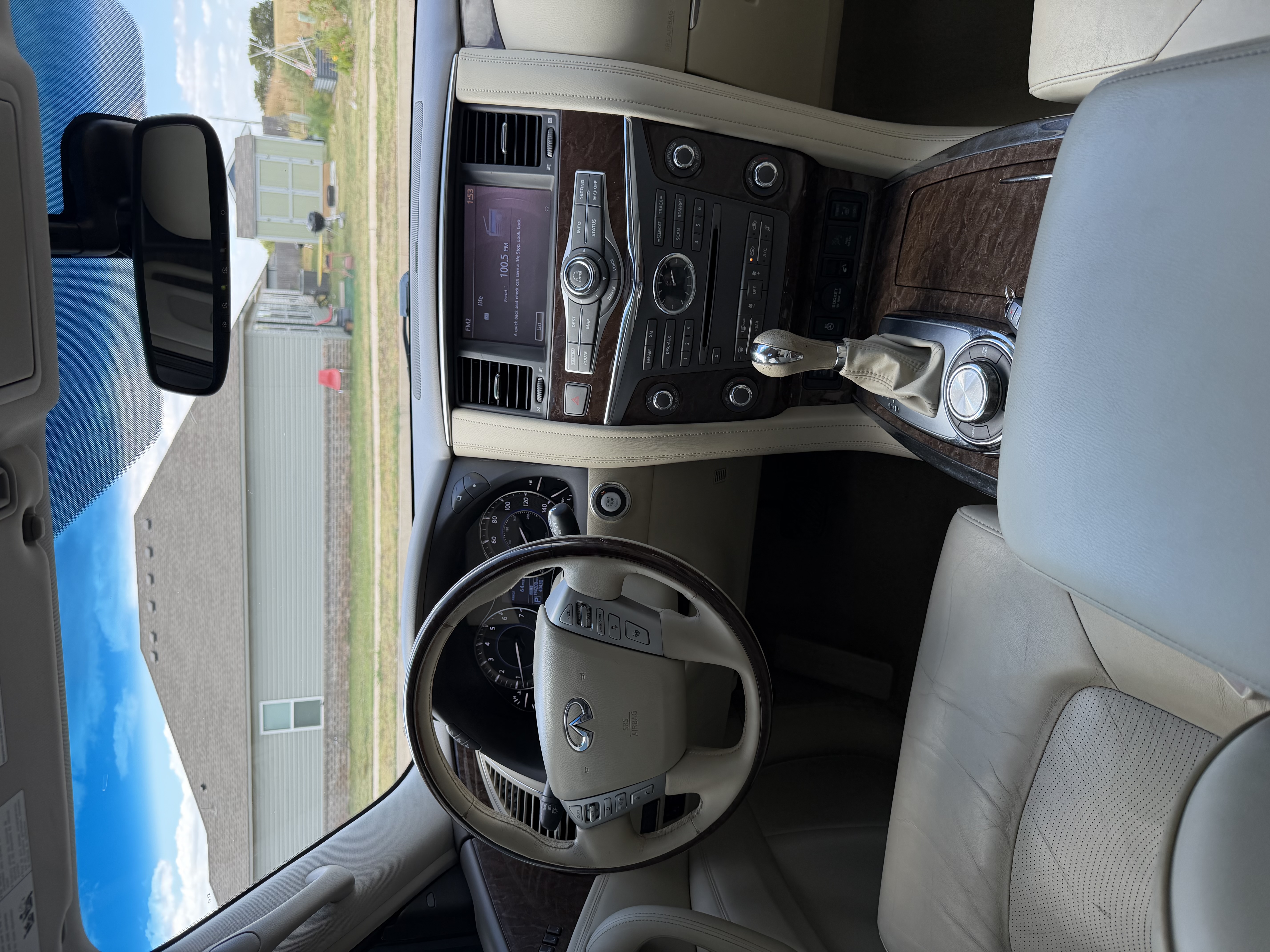 Used 2015 INFINITI QX80 4WD w/ Theater Package image 6