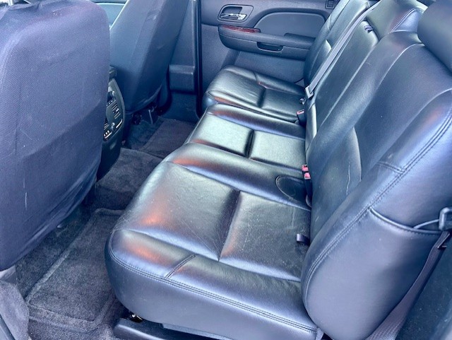 Used 2012 Chevrolet Avalanche LTZ RWD image 21