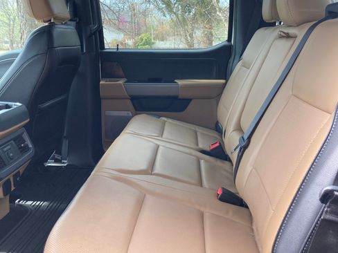 Used 2024 Ford F250 Lariat w/ Lariat Ultimate Package image 9