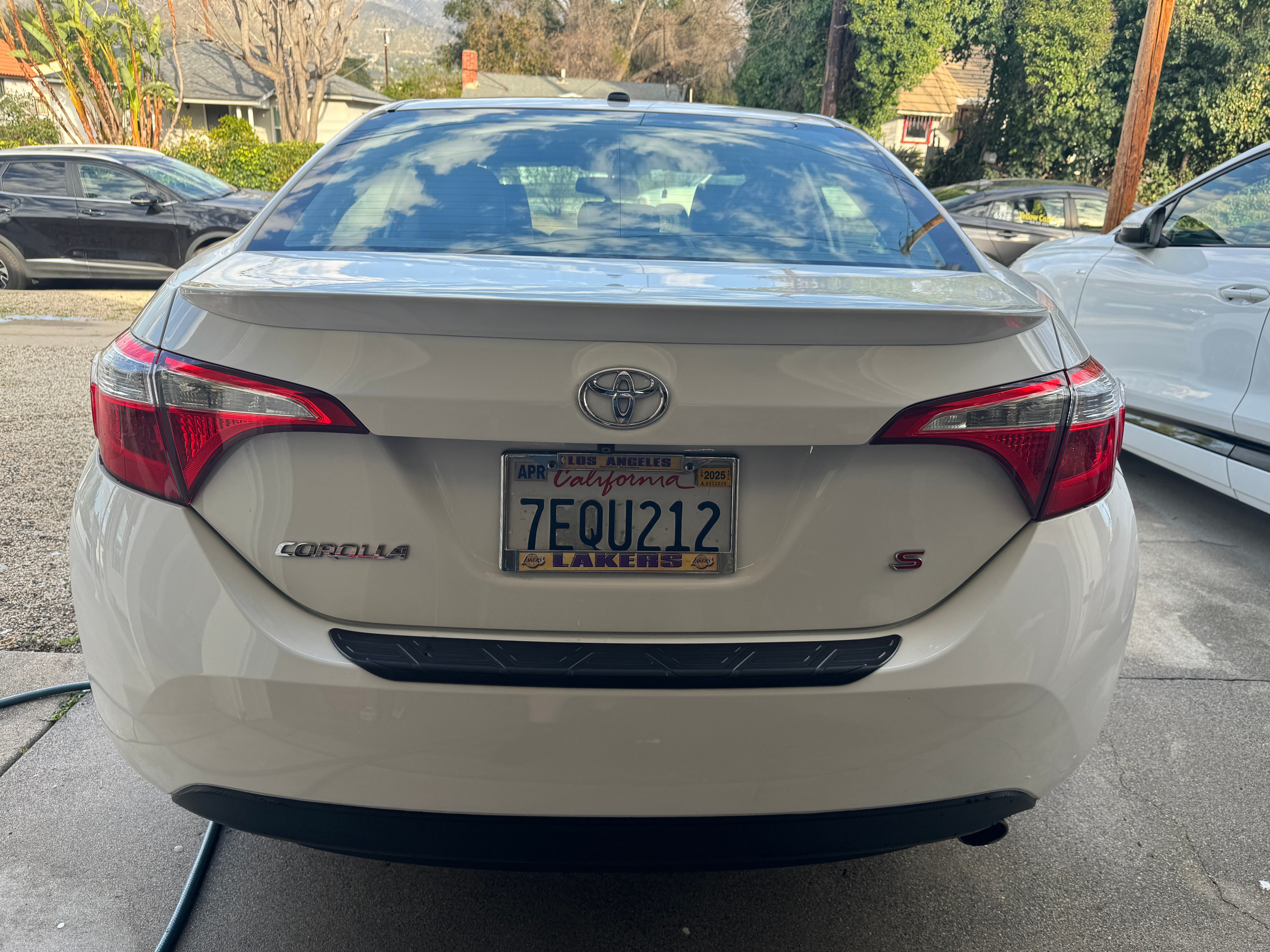 Used 2014 Toyota Corolla S Premium w/ Driver Convenience Package FWD image 8
