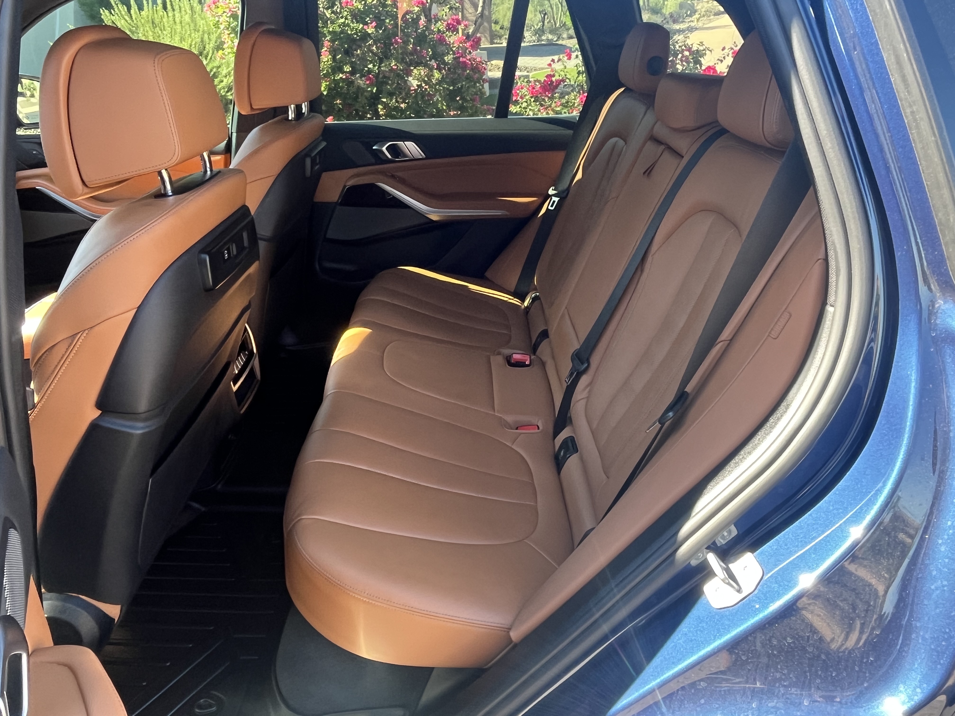 Used 2021 BMW X5 sDrive40i w/ Premium Package RWD image 12