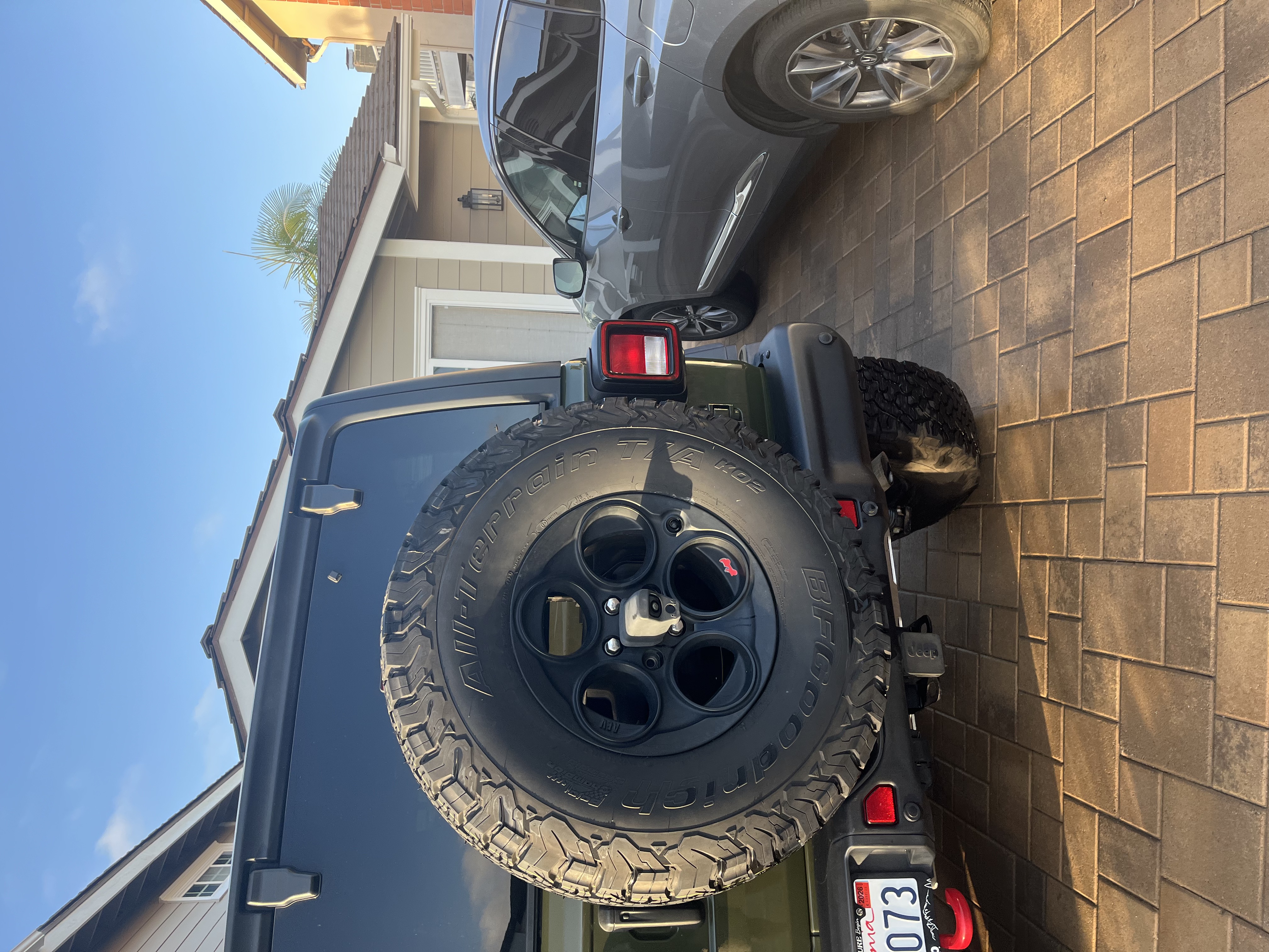 Used 2023 Jeep Wrangler Unlimited Rubicon w/ Xtreme 35 Tire Package AWD/4WD image 2