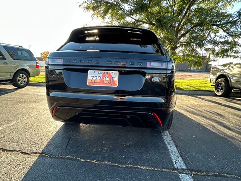 Used 2019 Land Rover Range Rover Velar S image 6