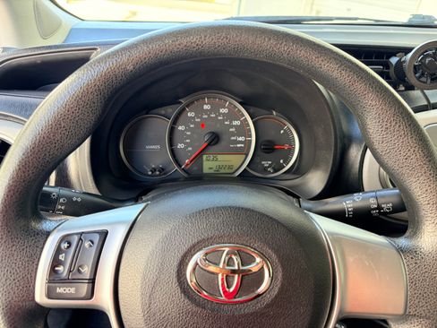 Used 2013 Toyota Yaris LE image 19
