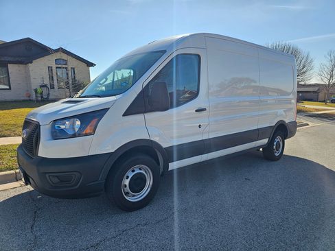 Used 2023 Ford Transit 250 Medium Roof w/ Load Area Protection Package image 4