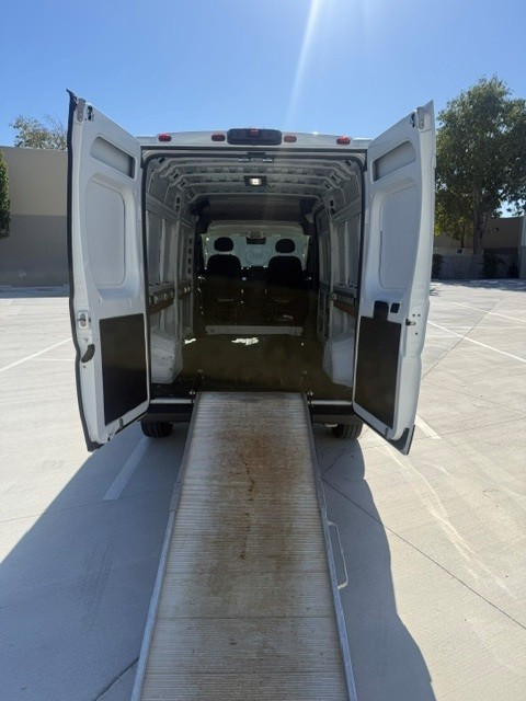 Used 2023 RAM ProMaster 2500 FWD image 11