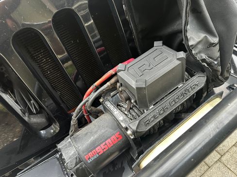 Used 2012 Jeep Wrangler Unlimited Sport image 5