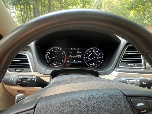 Used 2017 Genesis G80 5.0 Ultimate RWD image 18