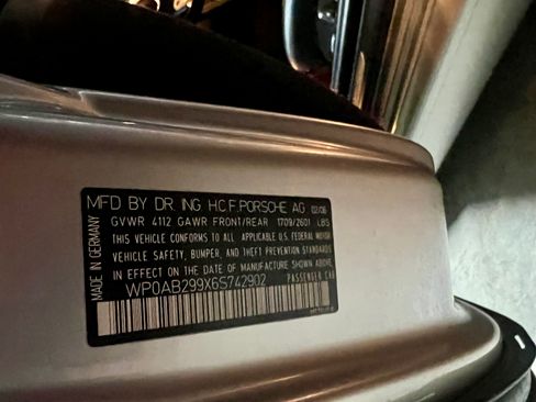 Used 2006 Porsche 911 Carrera S image 5