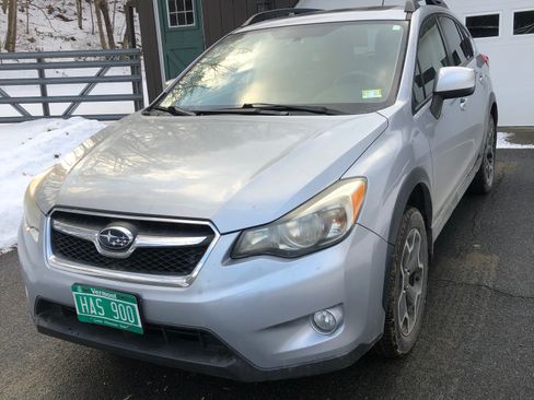 Used 2014 Subaru Crosstrek 2.0i Premium w/ Moonroof Package image 1
