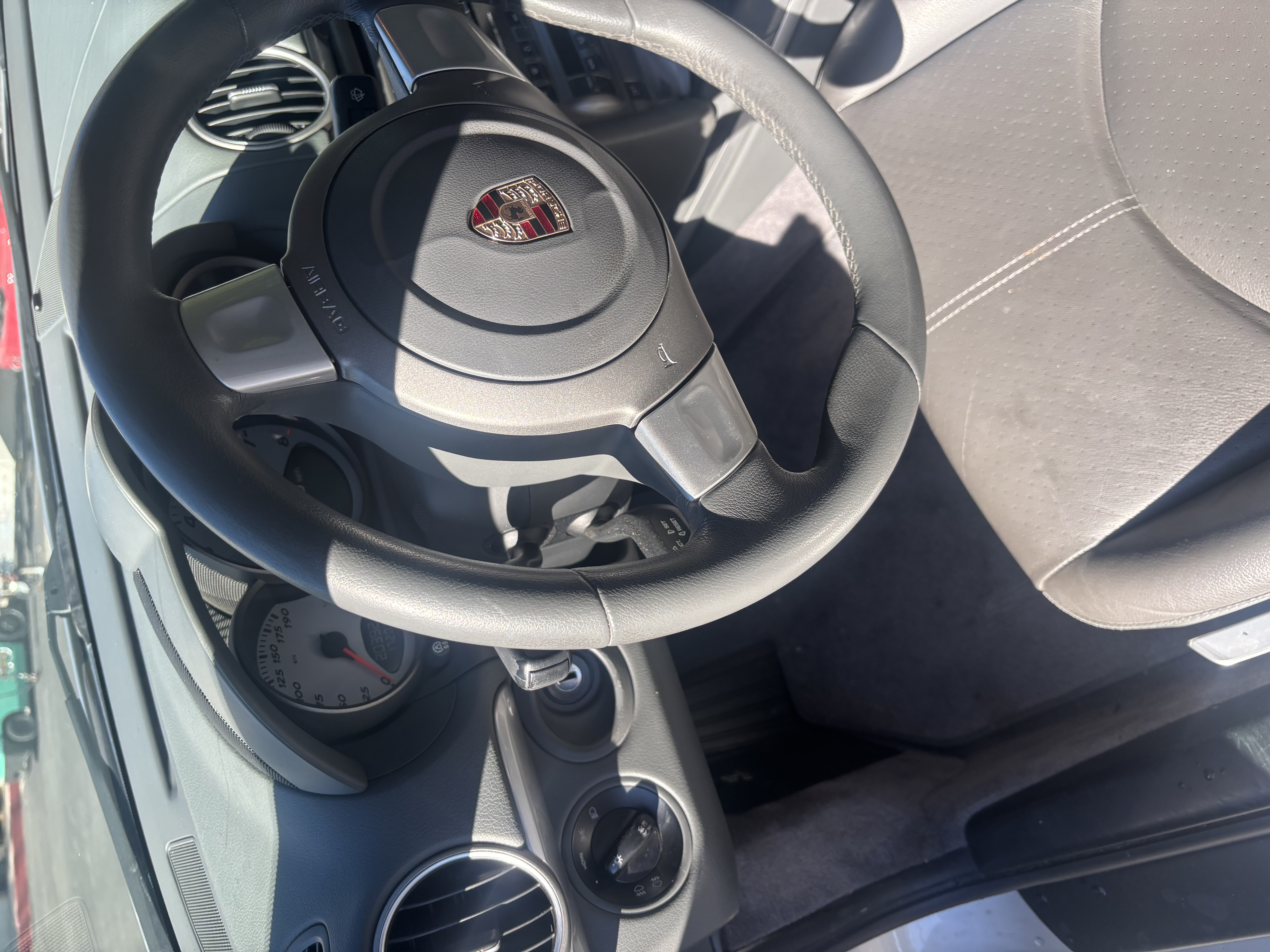Used 2006 Porsche Cayman S RWD image 14