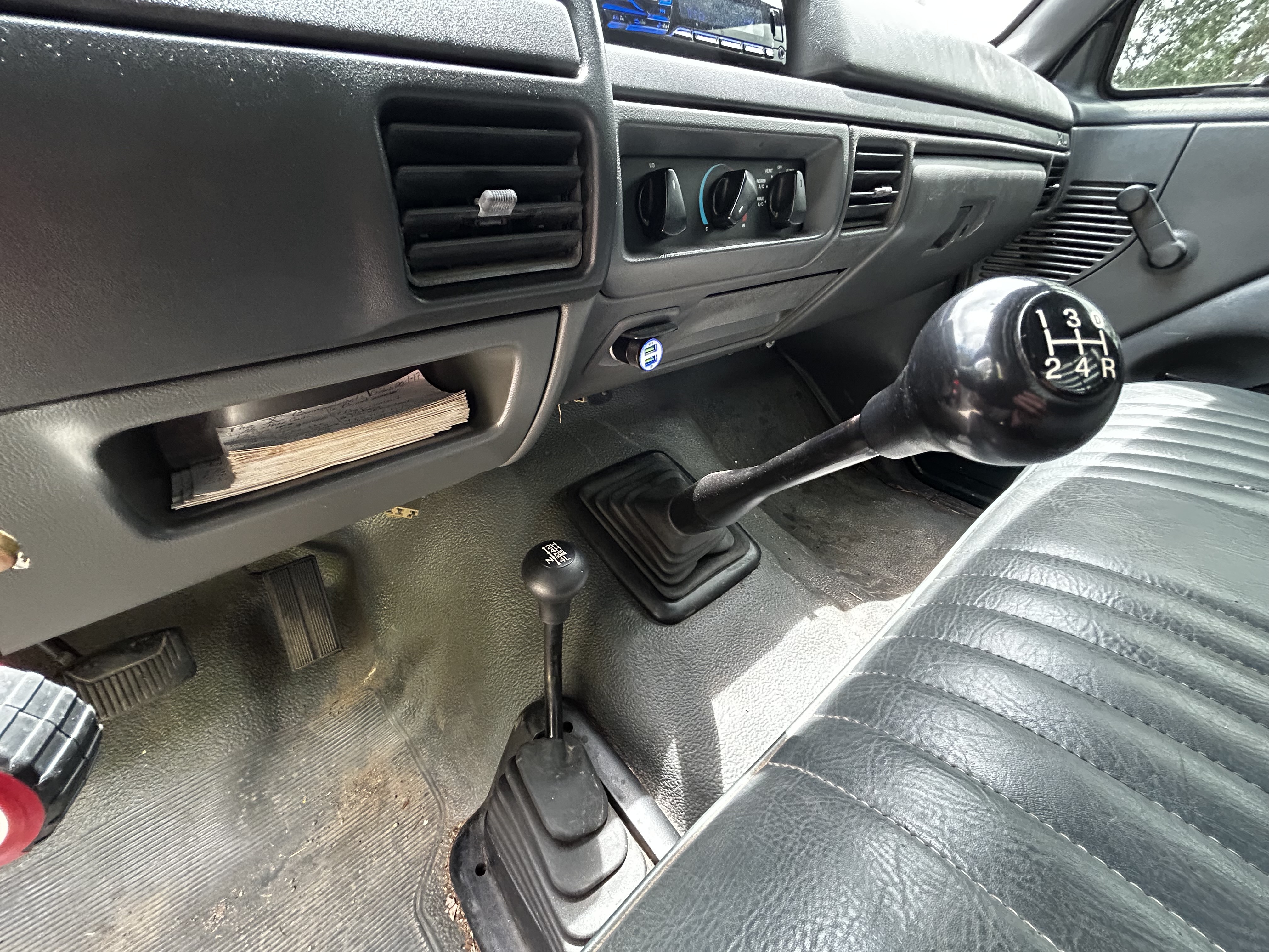 Used 1993 Ford F350 4x4 Regular Cab image 19