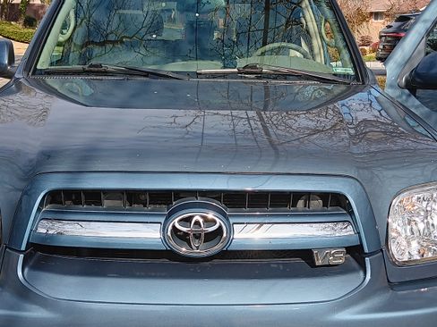 Used 2006 Toyota Sequoia Limited image 1