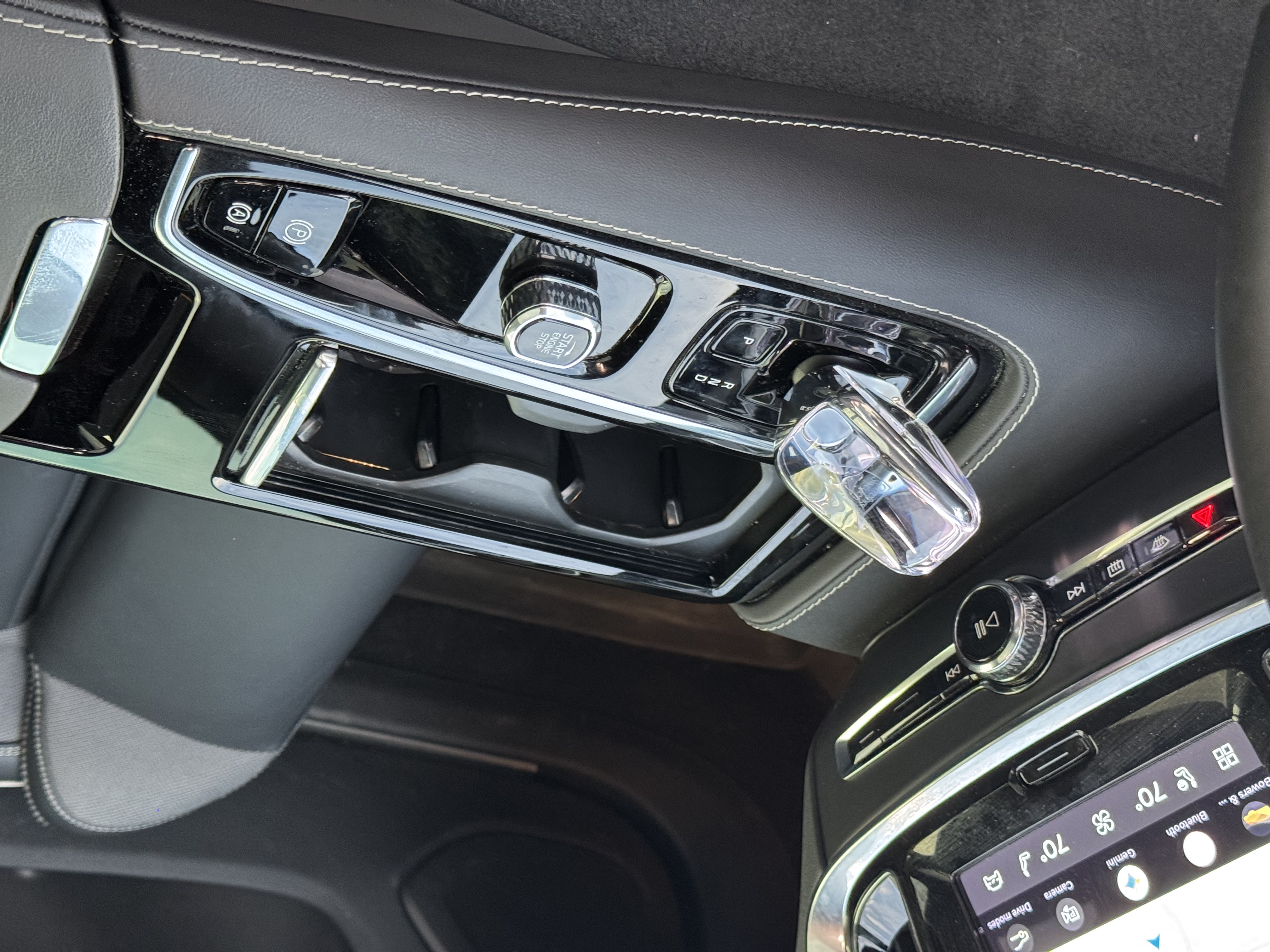 Used 2024 Volvo V60 T8 Polestar AWD/4WD image 16