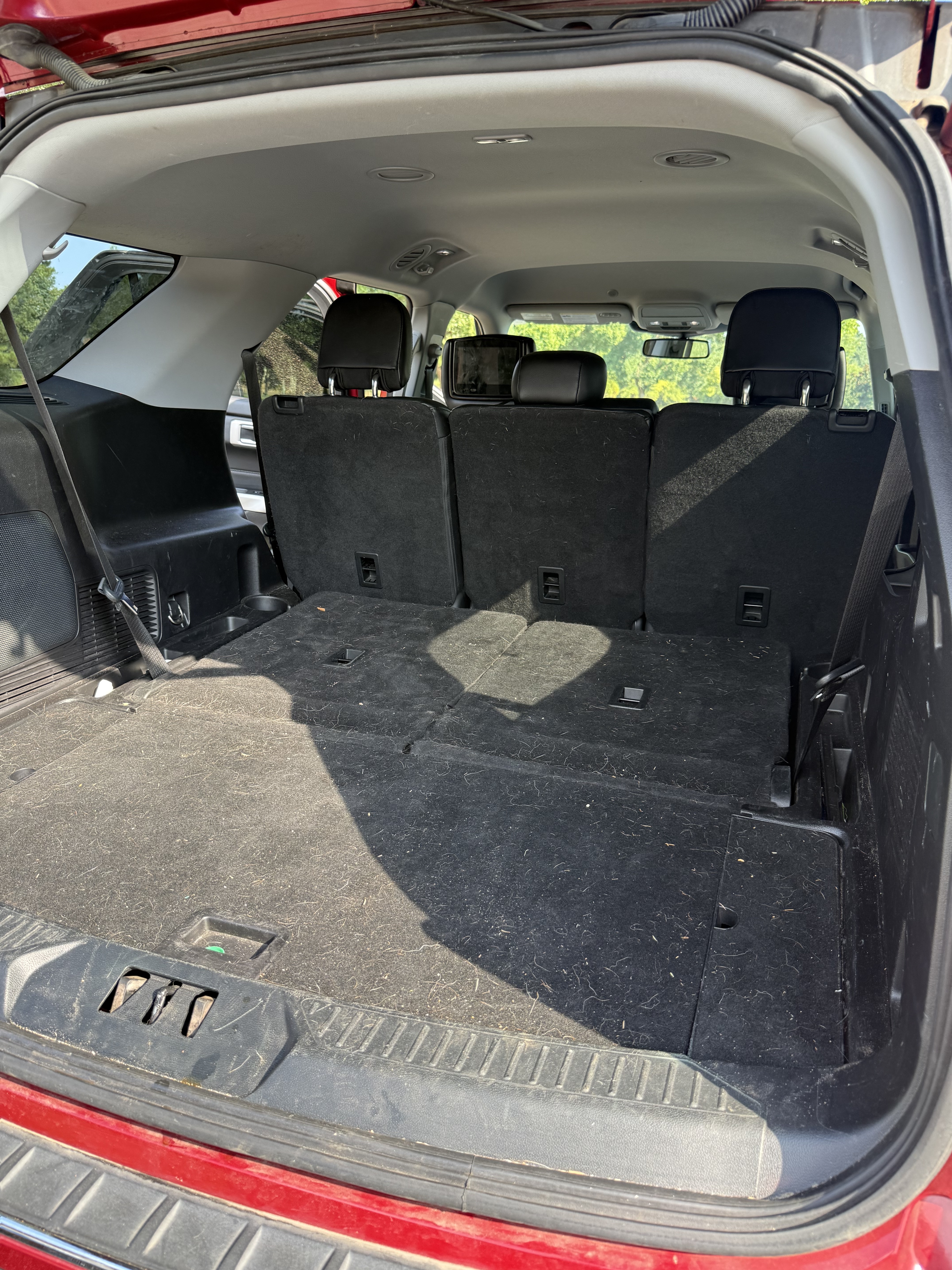 Used 2021 Ford Explorer Limited w/ Equipment Group 301A RWD image 13