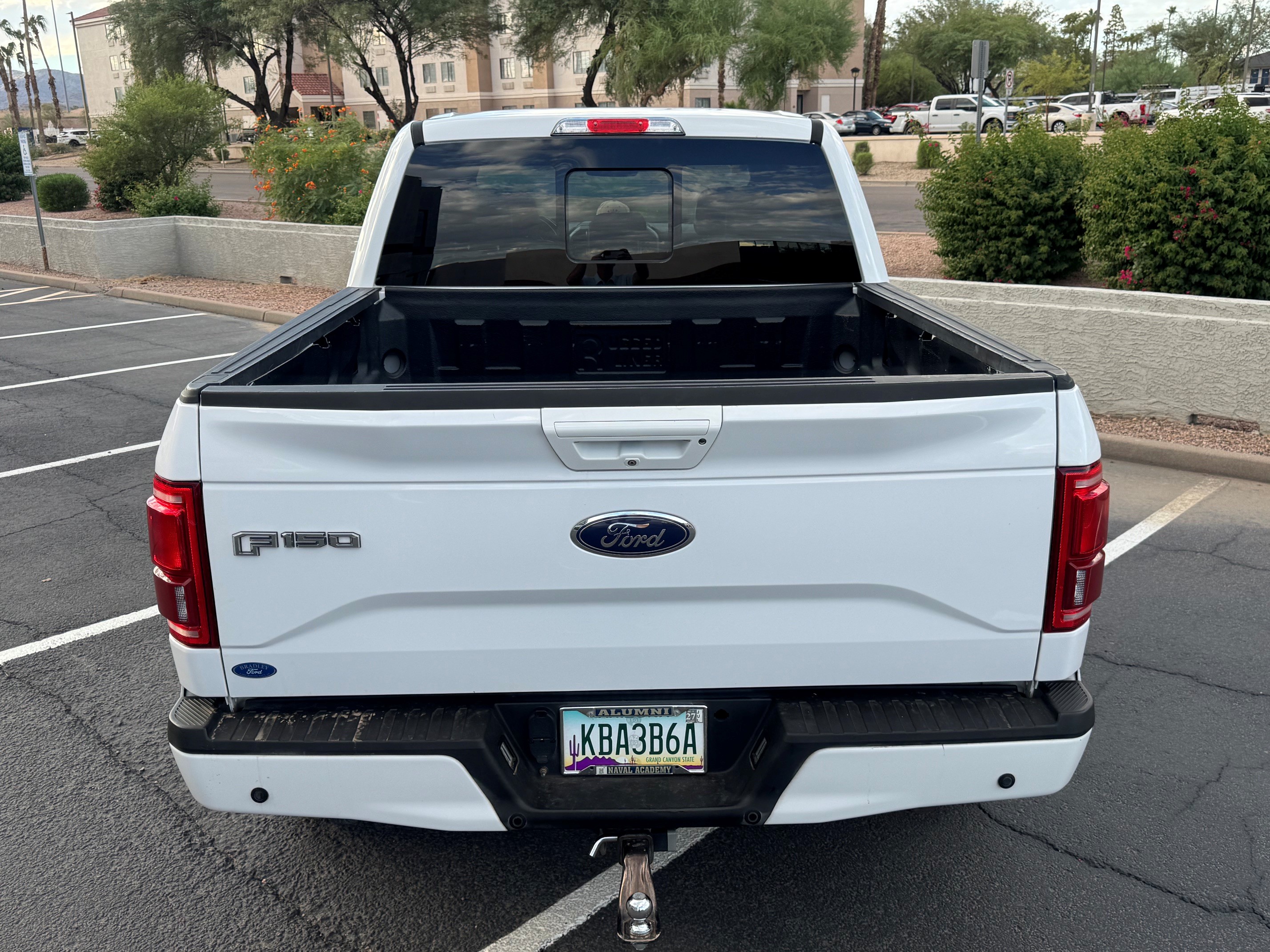 Used 2015 Ford F150 Lariat w/ Equipment Group 502A Luxury AWD/4WD image 8