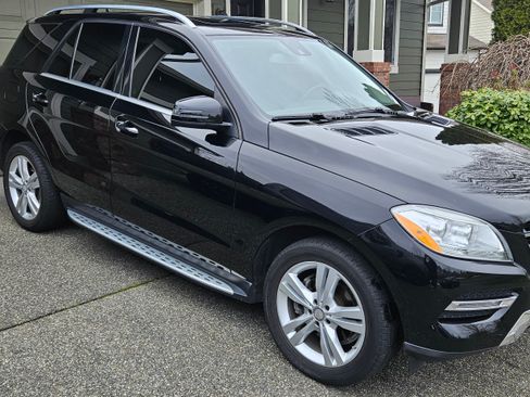 Used 2015 Mercedes-Benz ML 350 4MATIC image 4