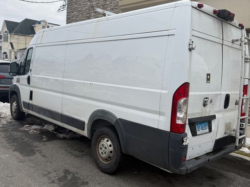 Used 2015 RAM ProMaster 3500 w/ Interior Convenience Group image 4
