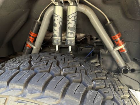 Used 2003 HUMMER H2 Luxury w/ Preferred Equipment Group image 13