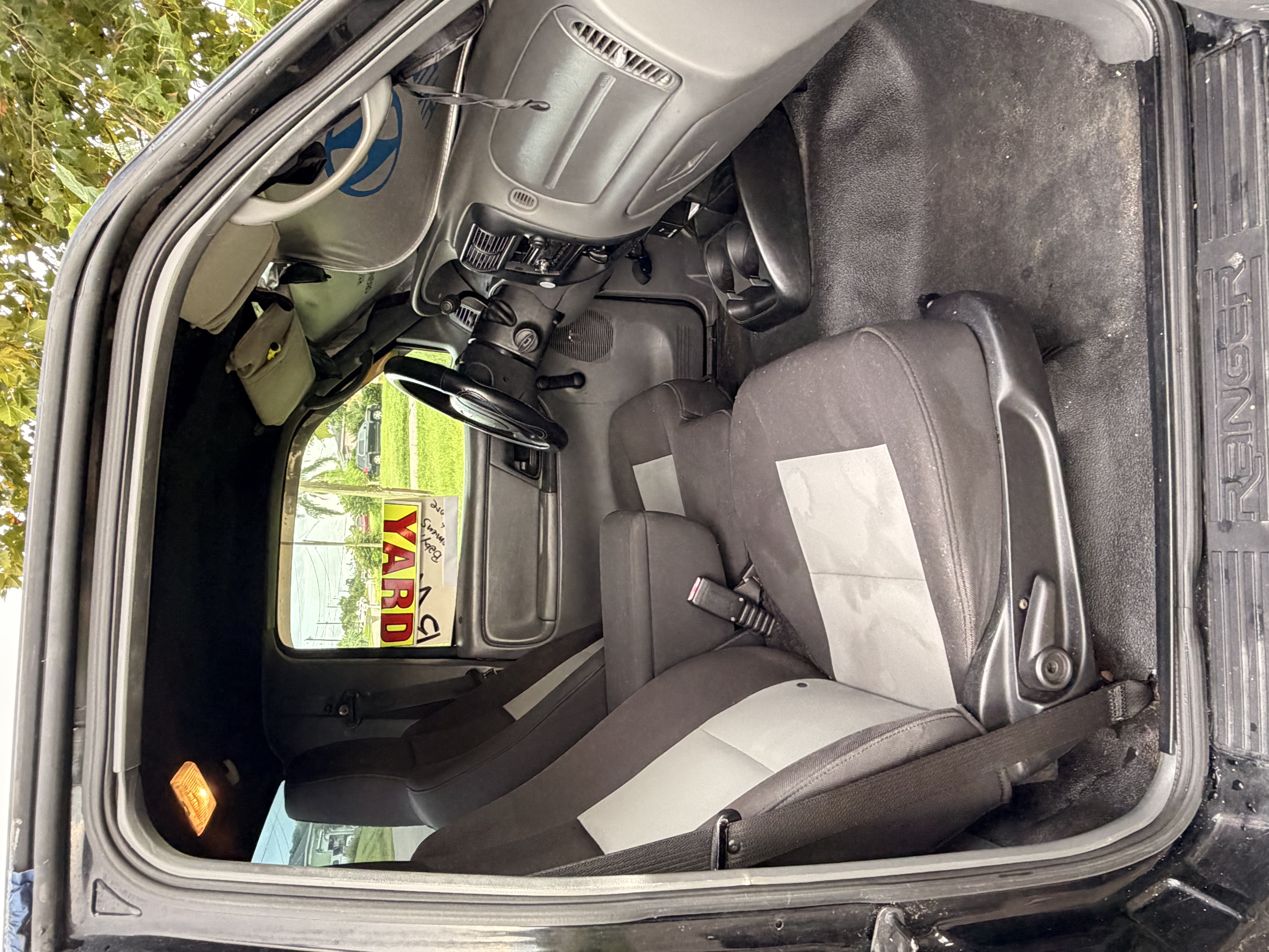 Used 2004 Ford Ranger XL RWD image 6