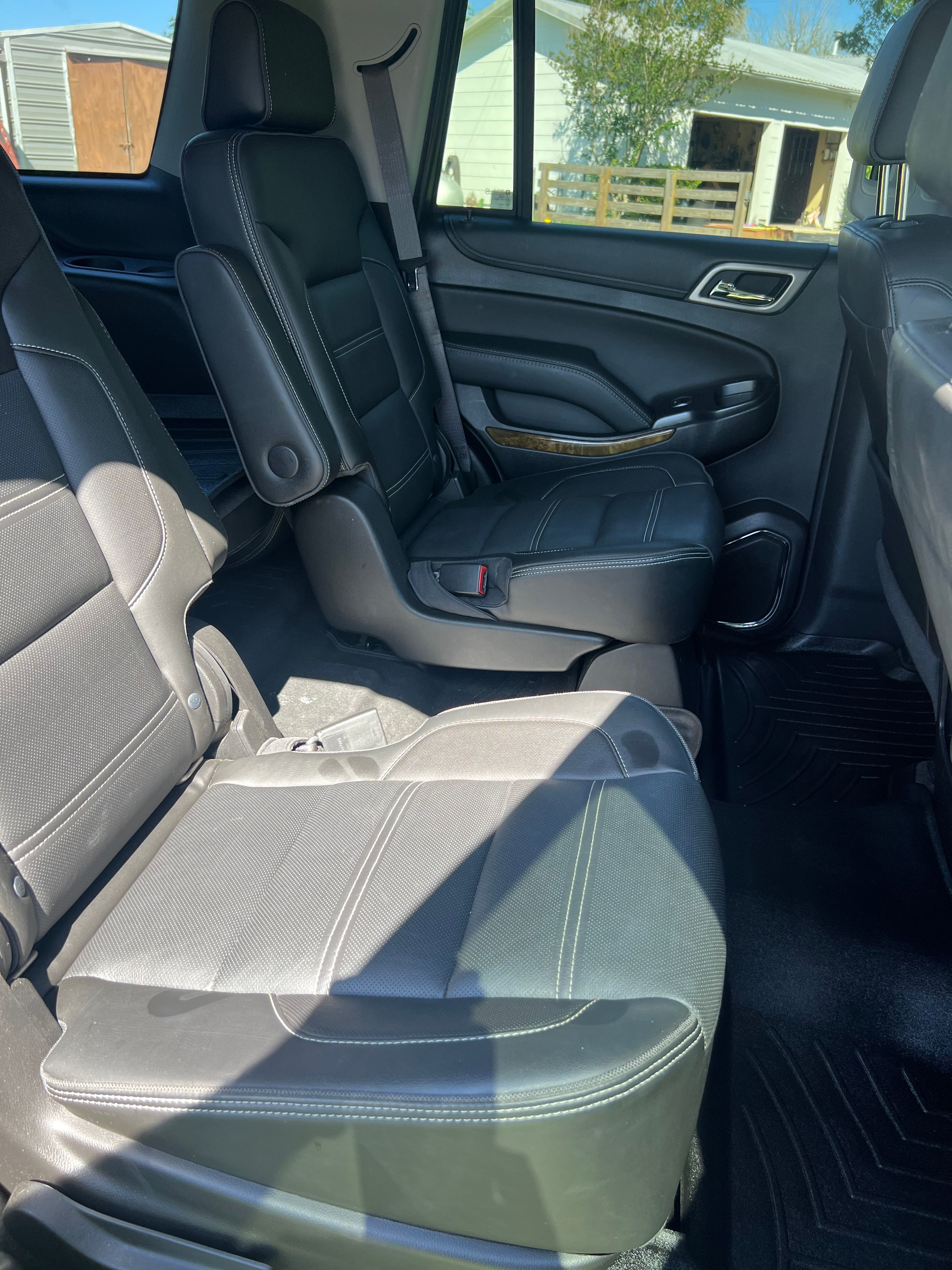 Used 2017 GMC Yukon Denali RWD image 9