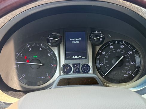 Used 2017 Lexus GX 460 Luxury AWD/4WD image 9