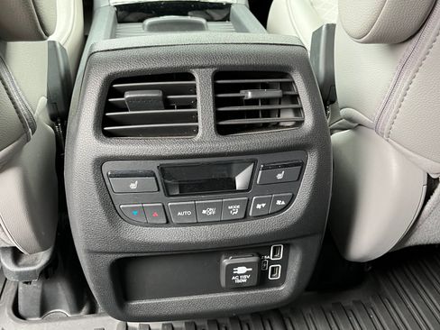 Used 2019 Honda Passport Elite image 16