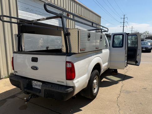 Used 2013 Ford F250 XL w/ PWR Equipment Group image 5