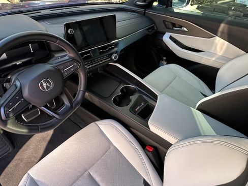 Used 2024 Acura ZDX A-Spec image 10