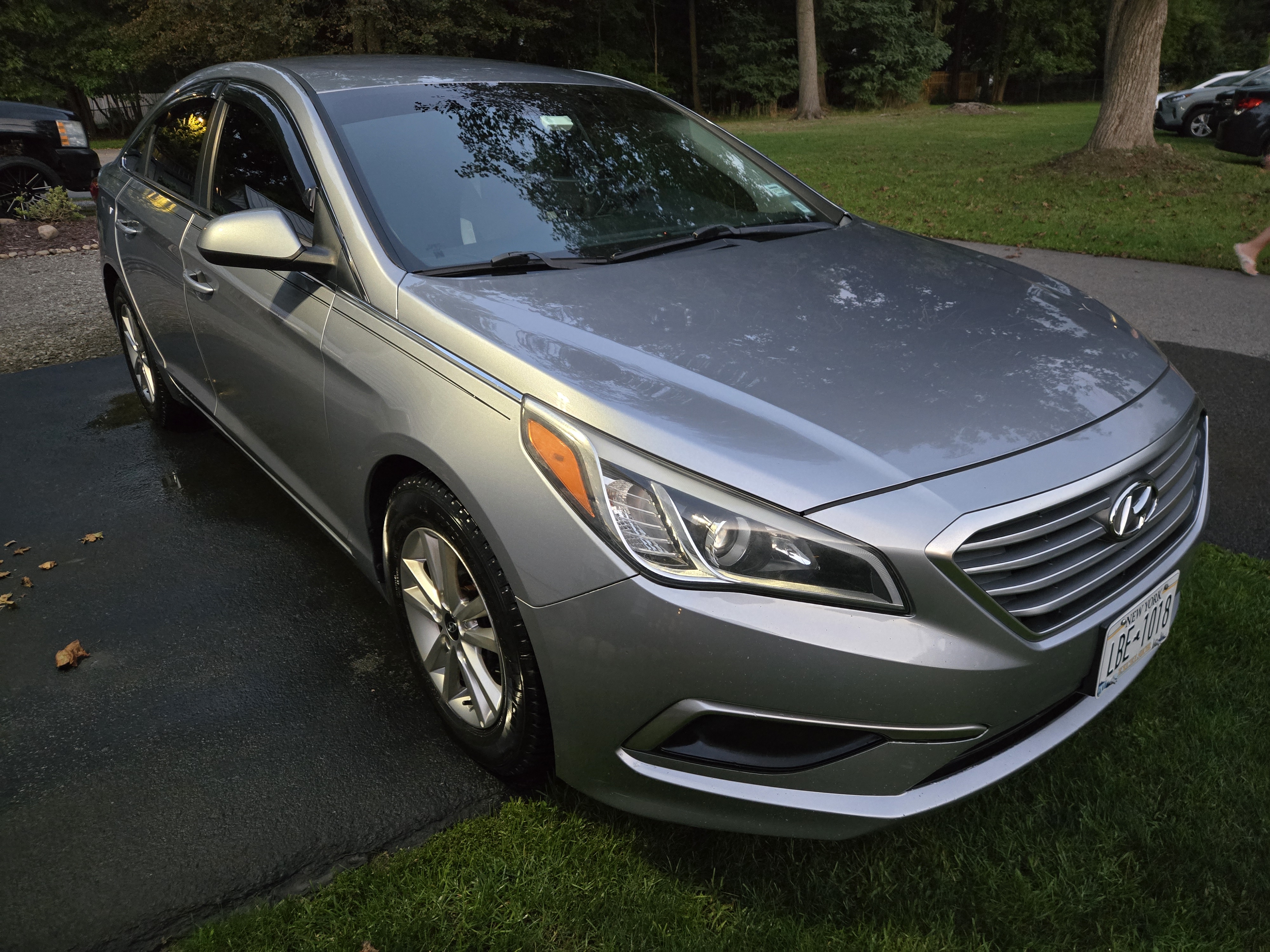 Used 2017 Hyundai Sonata SE FWD image 17