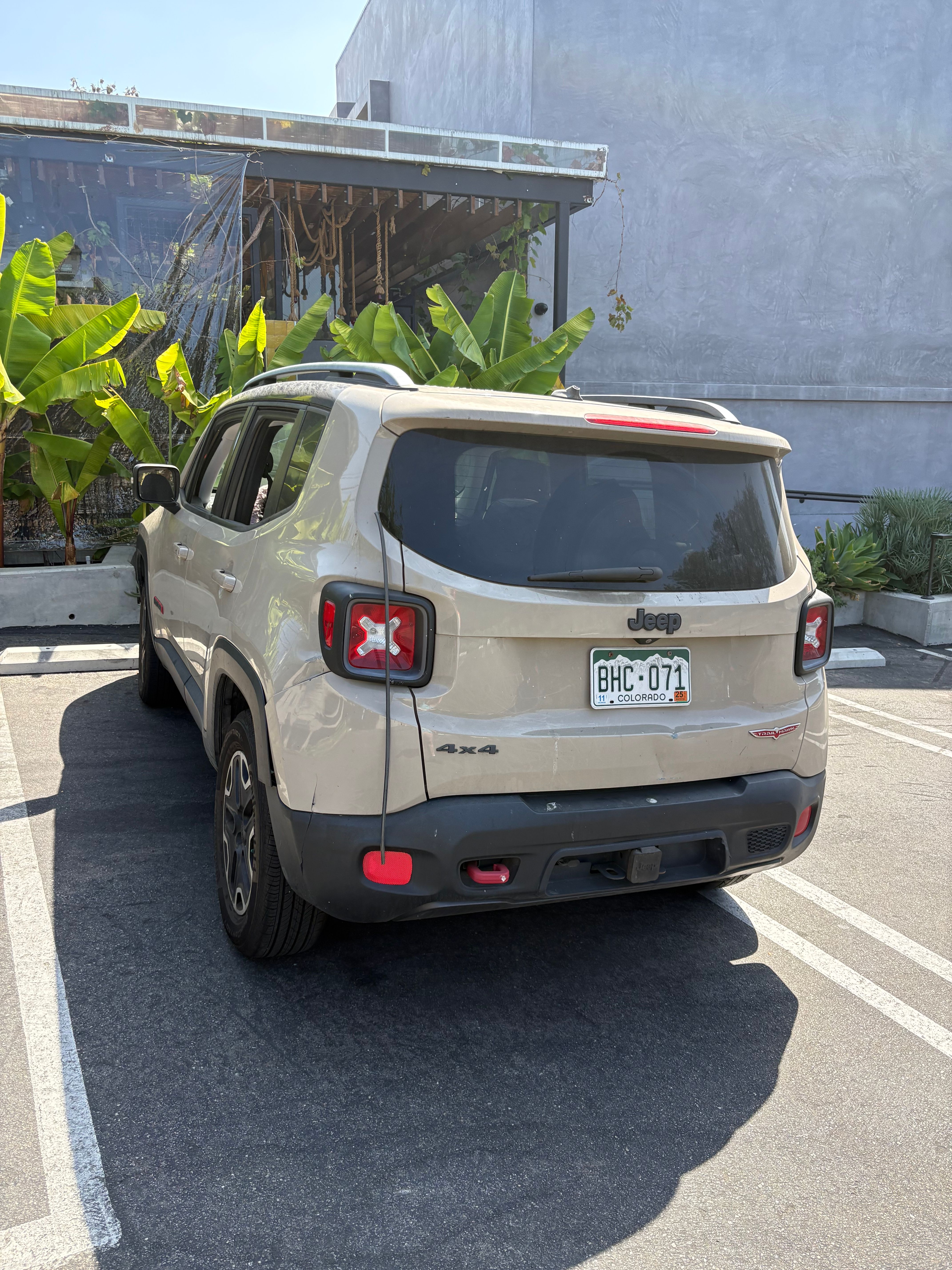 Used 2015 Jeep Renegade Trailhawk w/ Premium Leather Group AWD/4WD image 2