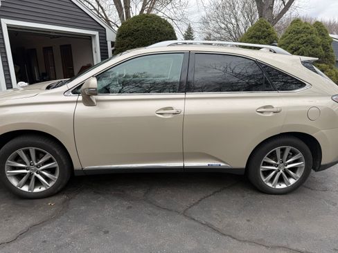 Used 2015 Lexus RX 450h 450h Sport Utility 4D image 4