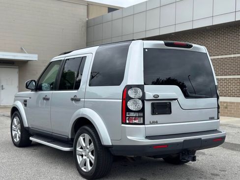 Used 2016 Land Rover LR4 HSE AWD/4WD image 6