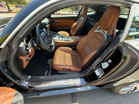 Used 2016 Mercedes-Benz AMG GT S image 21