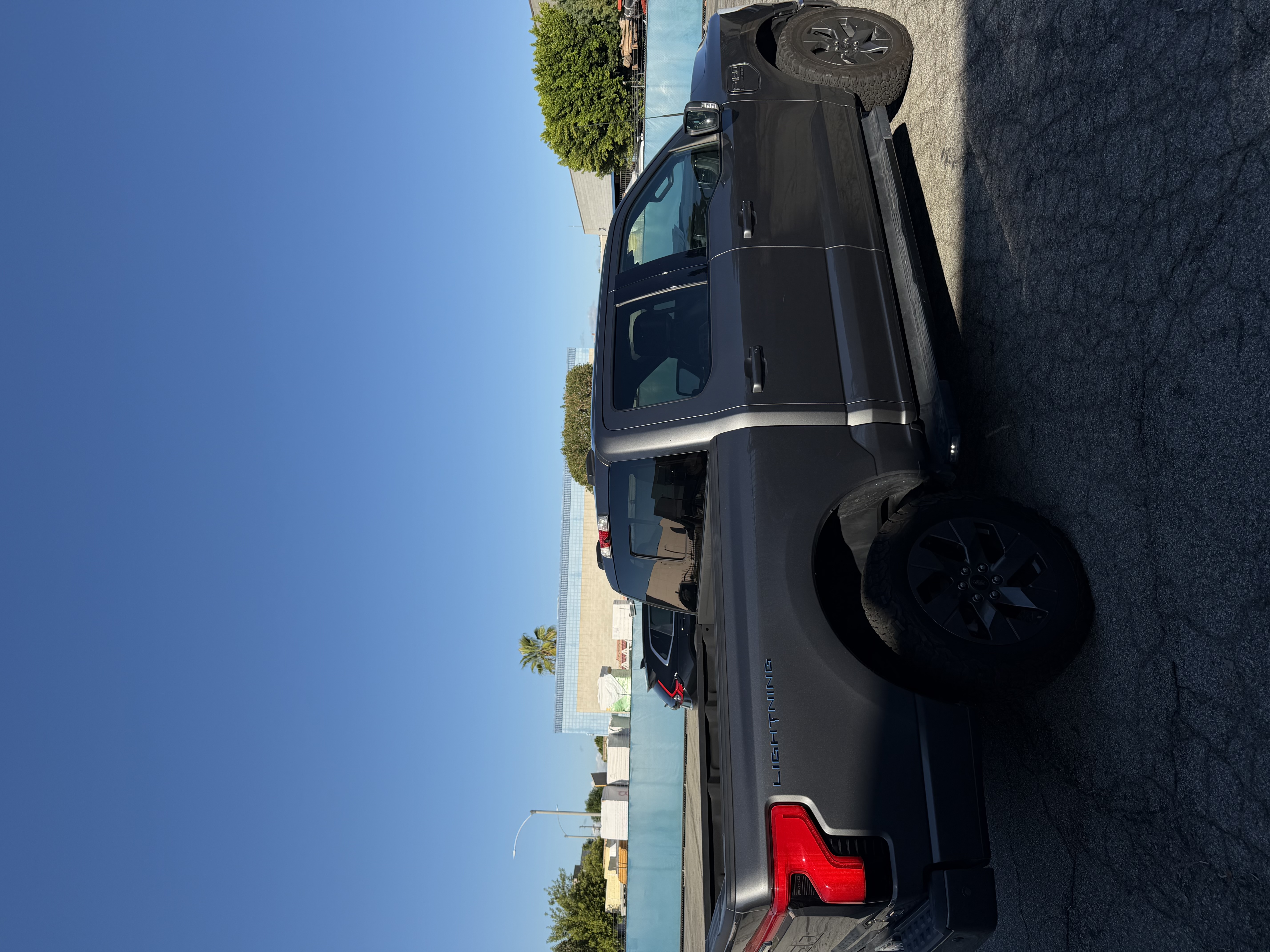 Used 2022 Ford F150 Lightning Lariat w/ Equipment Group 511A High AWD/4WD image 9
