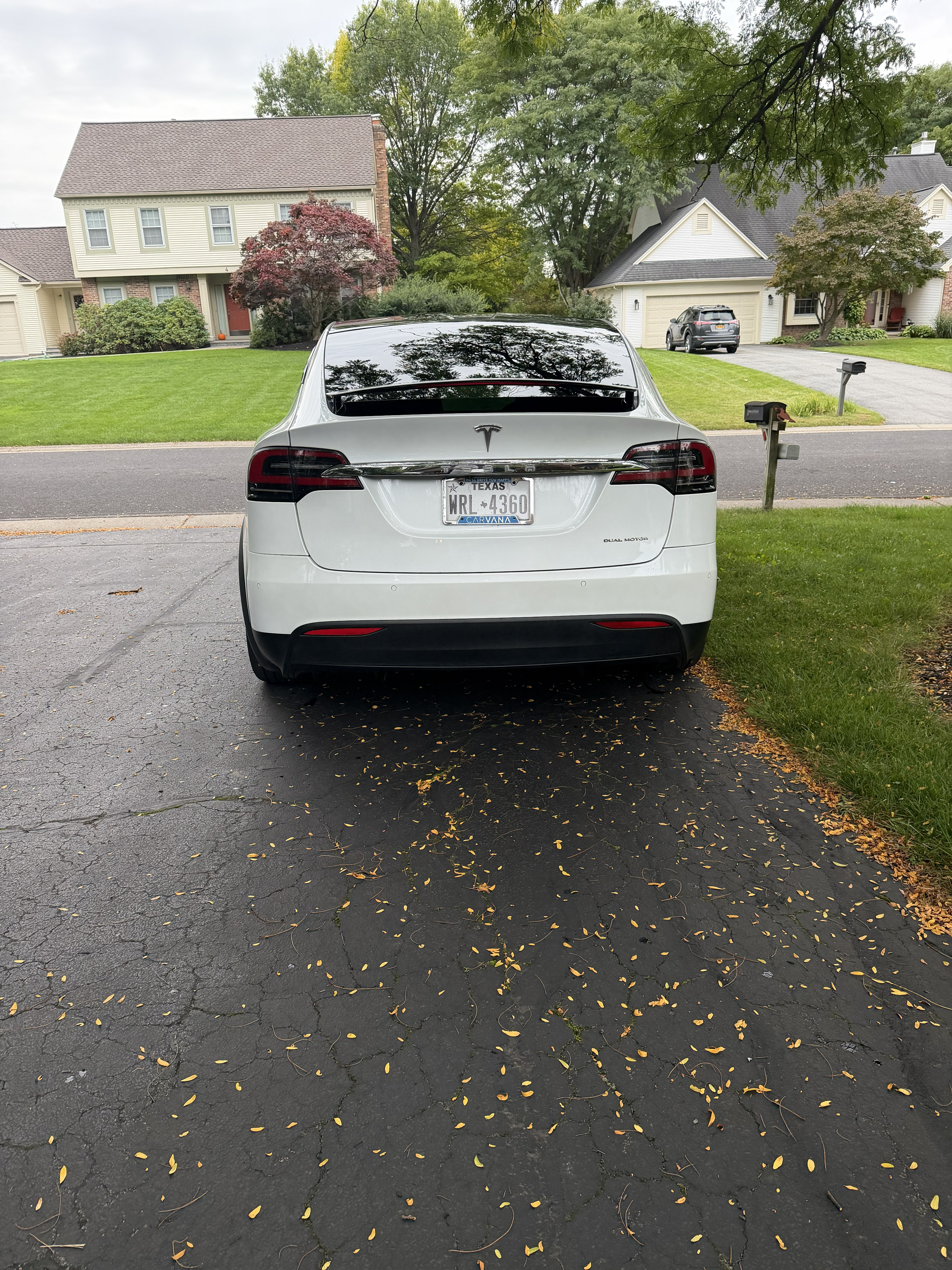 Used 2020 Tesla Model X Long Range AWD/4WD image 8