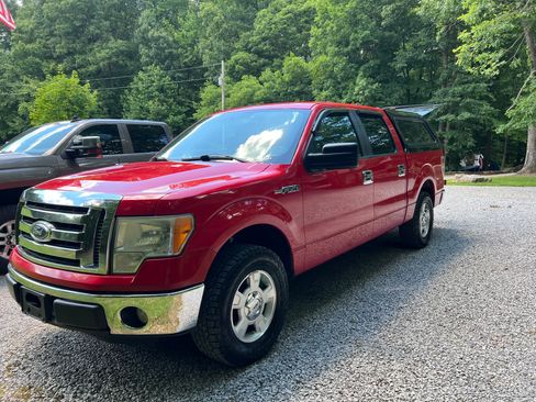Used 2011 Ford F150 XLT RWD image 1
