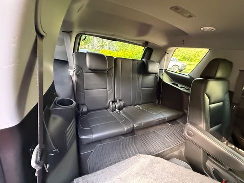 Used 2017 Chevrolet Tahoe LT w/ Luxury Package AWD/4WD image 14