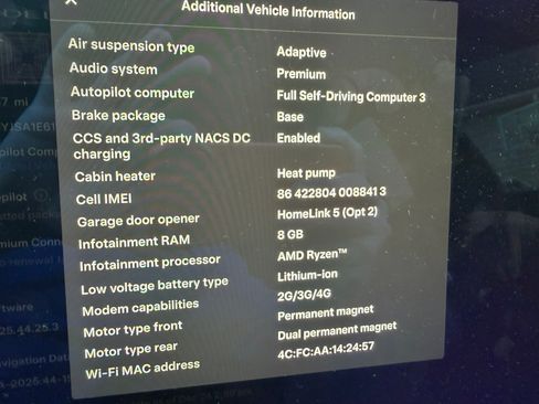 Used 2021 Tesla Model S Plaid image 11