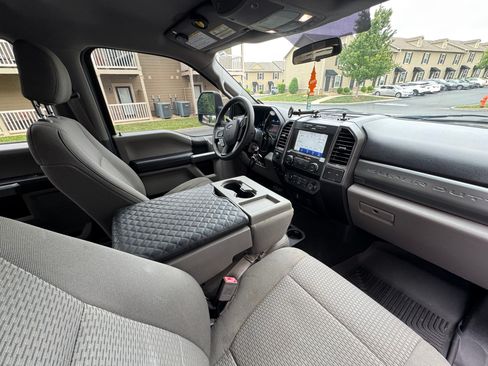 Used 2019 Ford F250 XLT AWD/4WD image 22