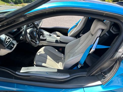 Used 2014 BMW i8 AWD/4WD image 8