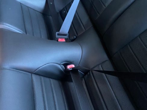 Used 2005 Ford Mustang GT image 16