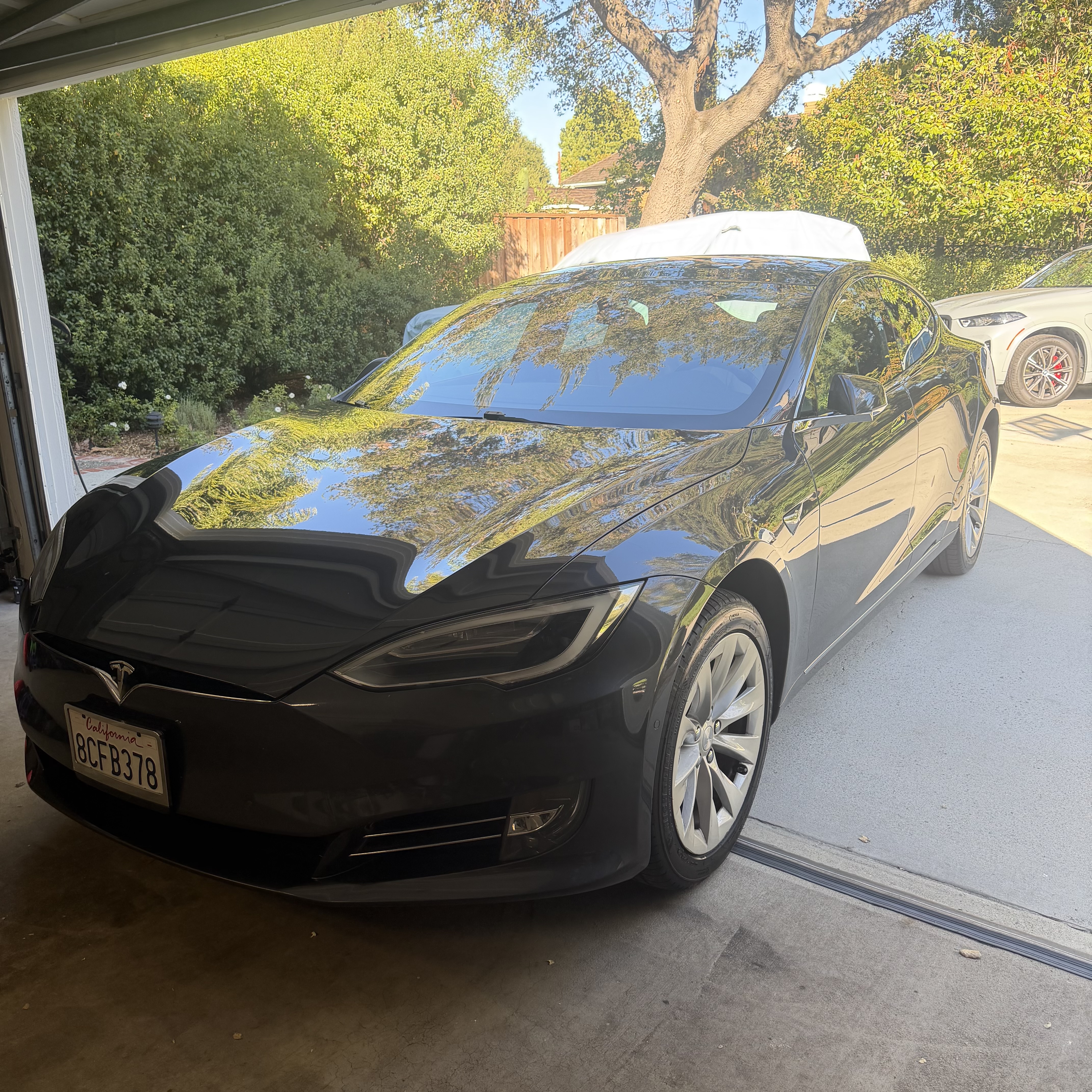 Used 2017 Tesla Model S 75D AWD/4WD image 1