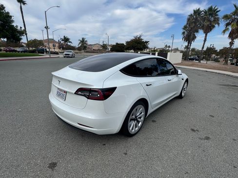 Used 2023 Tesla Model 3 Standard Range image 10