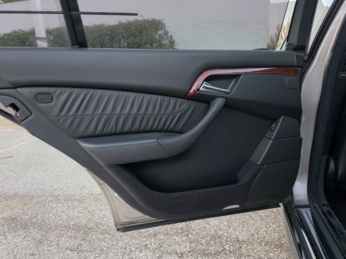 Used 2003 Mercedes-Benz S 55 AMG image 22